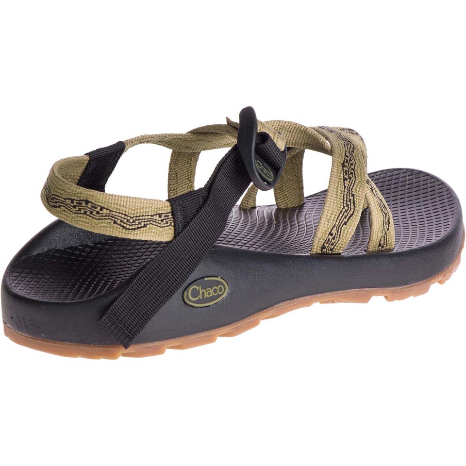 men's chaco flip flops clearance