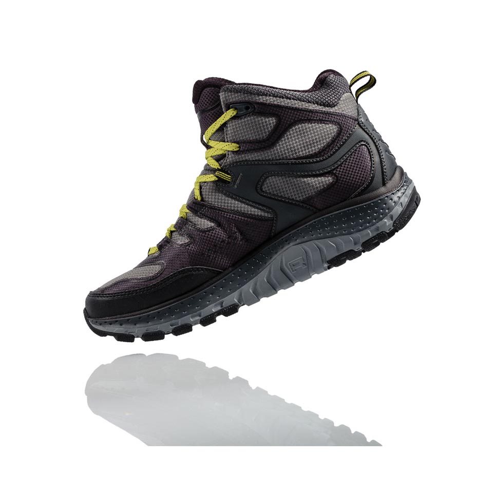 hoka one one tor tech mid
