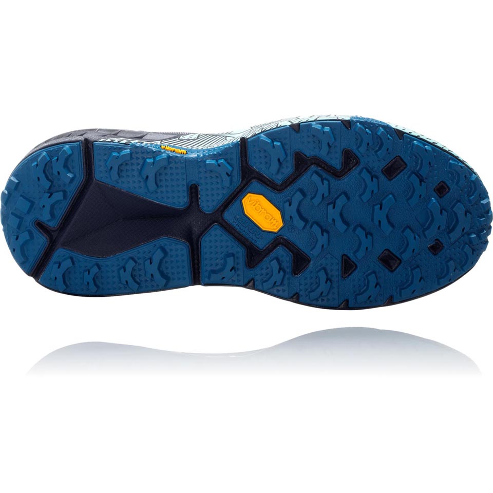hoka one one speedgoat mid womens