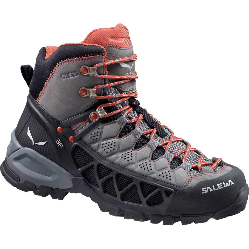 clearance women's hiking boots